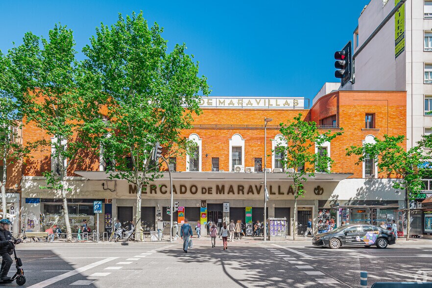 Calle de Bravo Murillo, 122, Madrid, Madrid à louer - Photo du bâtiment - Image 2 de 2