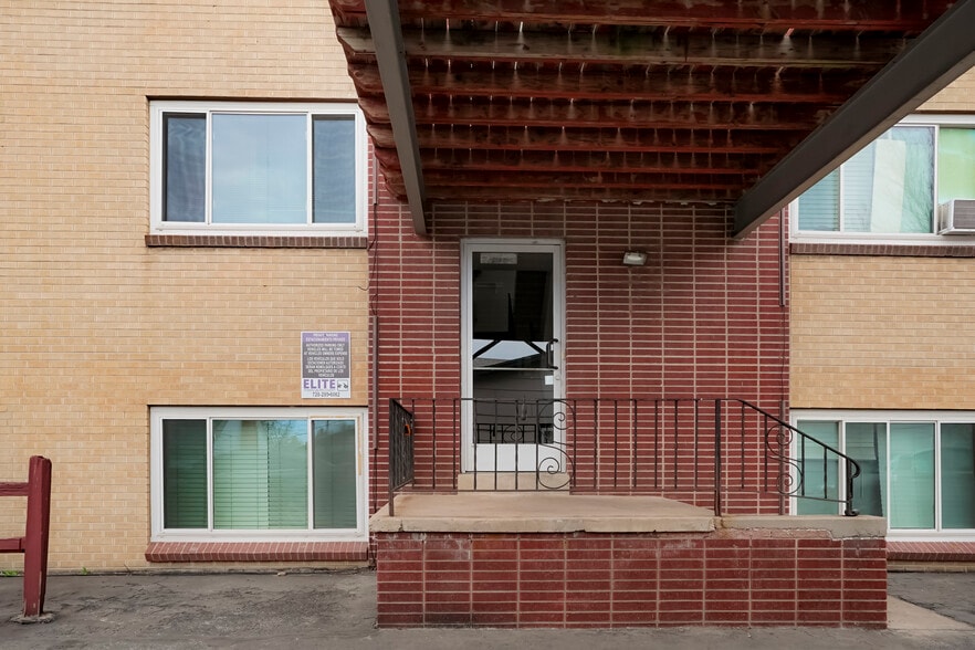 3650 S Lincoln St, Englewood, CO à vendre - Photo du bâtiment - Image 3 de 35