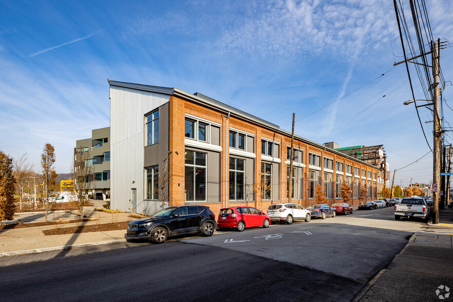 105 40th St, Pittsburgh, PA for lease - Building Photo - Image 3 of 9