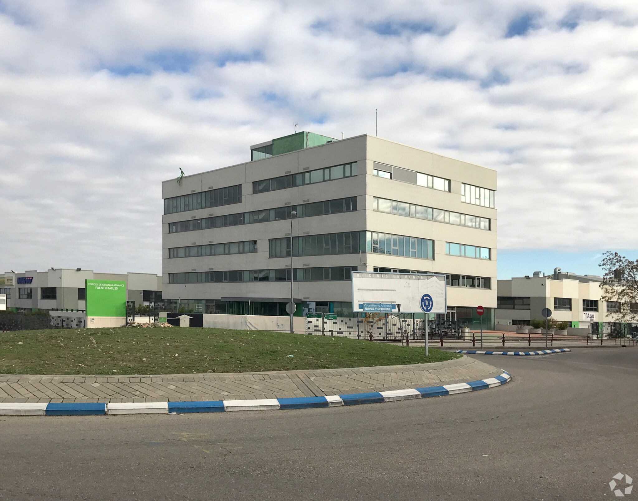 Avenida de Fuentemar, 20, Coslada, Madrid for lease Primary Photo- Image 1 of 13