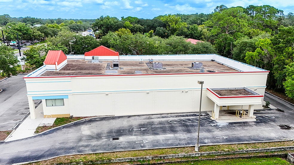 901 N Main St, Gainesville, FL for lease - Building Photo - Image 2 of 6