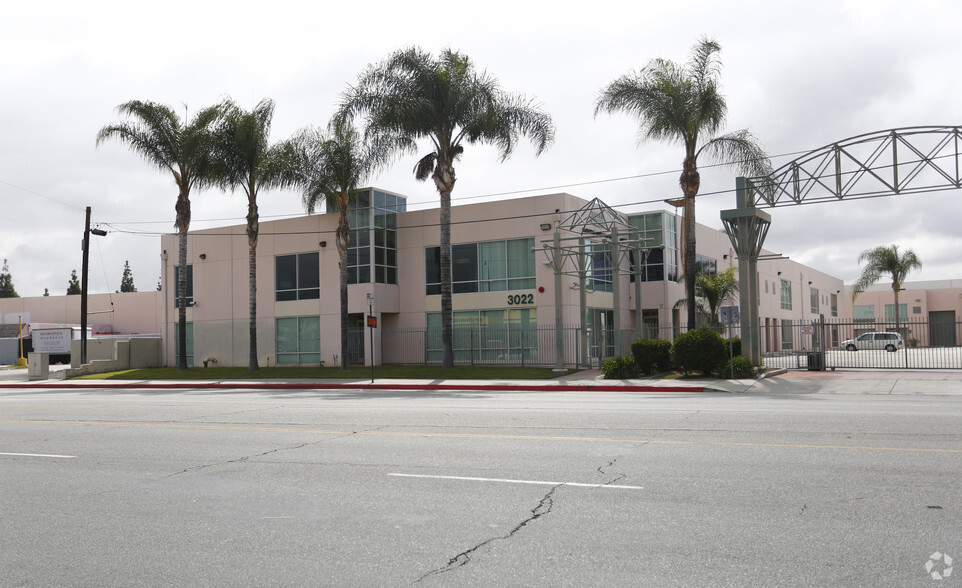 3022 Durfee Ave, El Monte, CA for sale - Primary Photo - Image 1 of 1