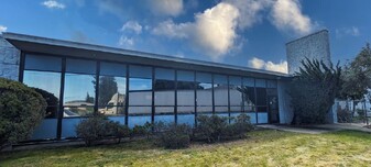 25-35 Ingold Rd, Burlingame CA - Warehouse