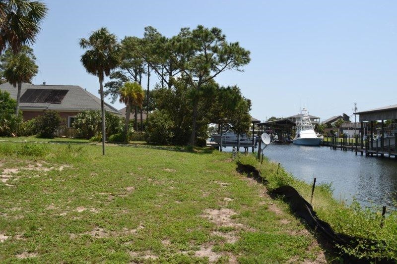 2623 Bay, Gulf Breeze, FL à vendre - Photo principale - Image 1 de 1