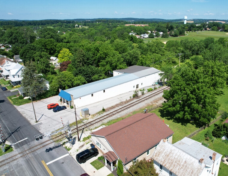 4030 Gill Ave, Hampstead, MD for sale - Primary Photo - Image 1 of 8