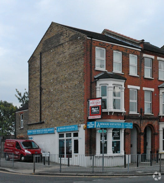 604 Green Lanes, London for lease - Primary Photo - Image 1 of 11