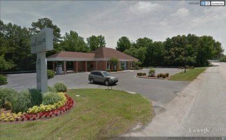 Plus de détails pour 105 Dearborn St, Great Falls, SC - Commerce de détail à vendre