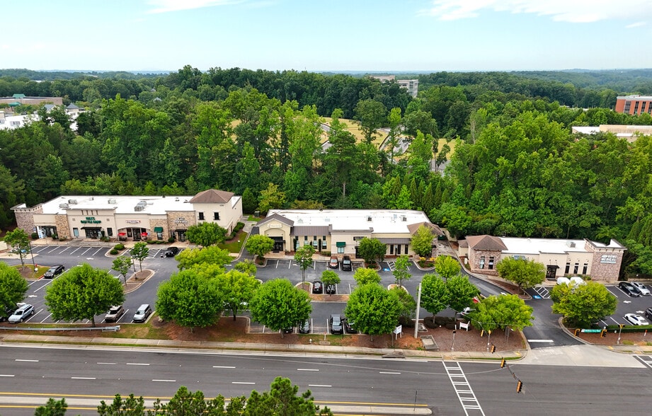 6395 McGinnis Ferry Rd, Johns Creek, GA for lease - Building Photo - Image 2 of 6