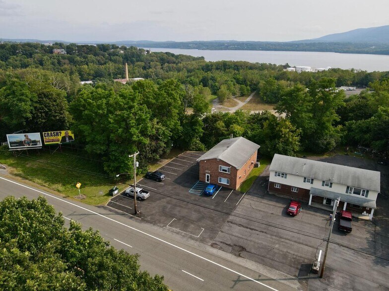 3212 US Route 9W, New Windsor Township, NY à louer - Photo du bâtiment - Image 3 de 8