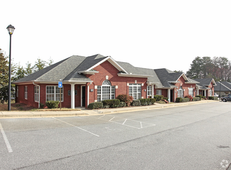 2000 First Dr, Marietta, GA for lease - Primary Photo - Image 1 of 2