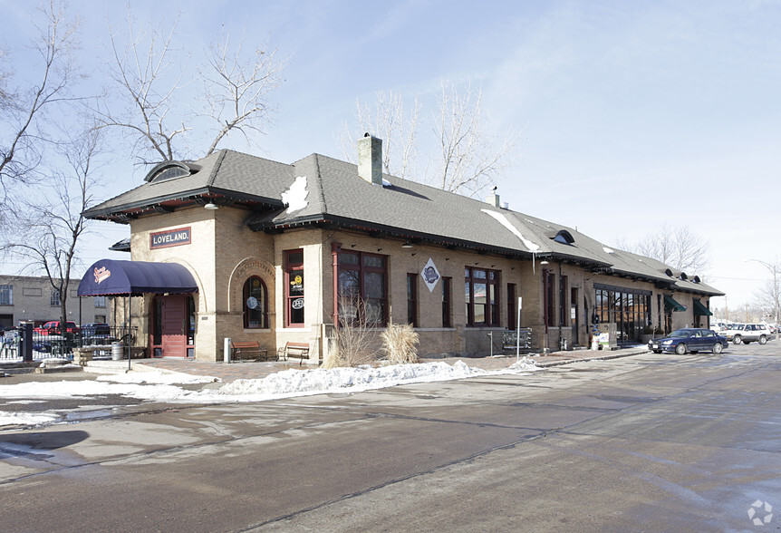 409-427 N Railroad Ave, Loveland, CO for lease - Primary Photo - Image 1 of 5