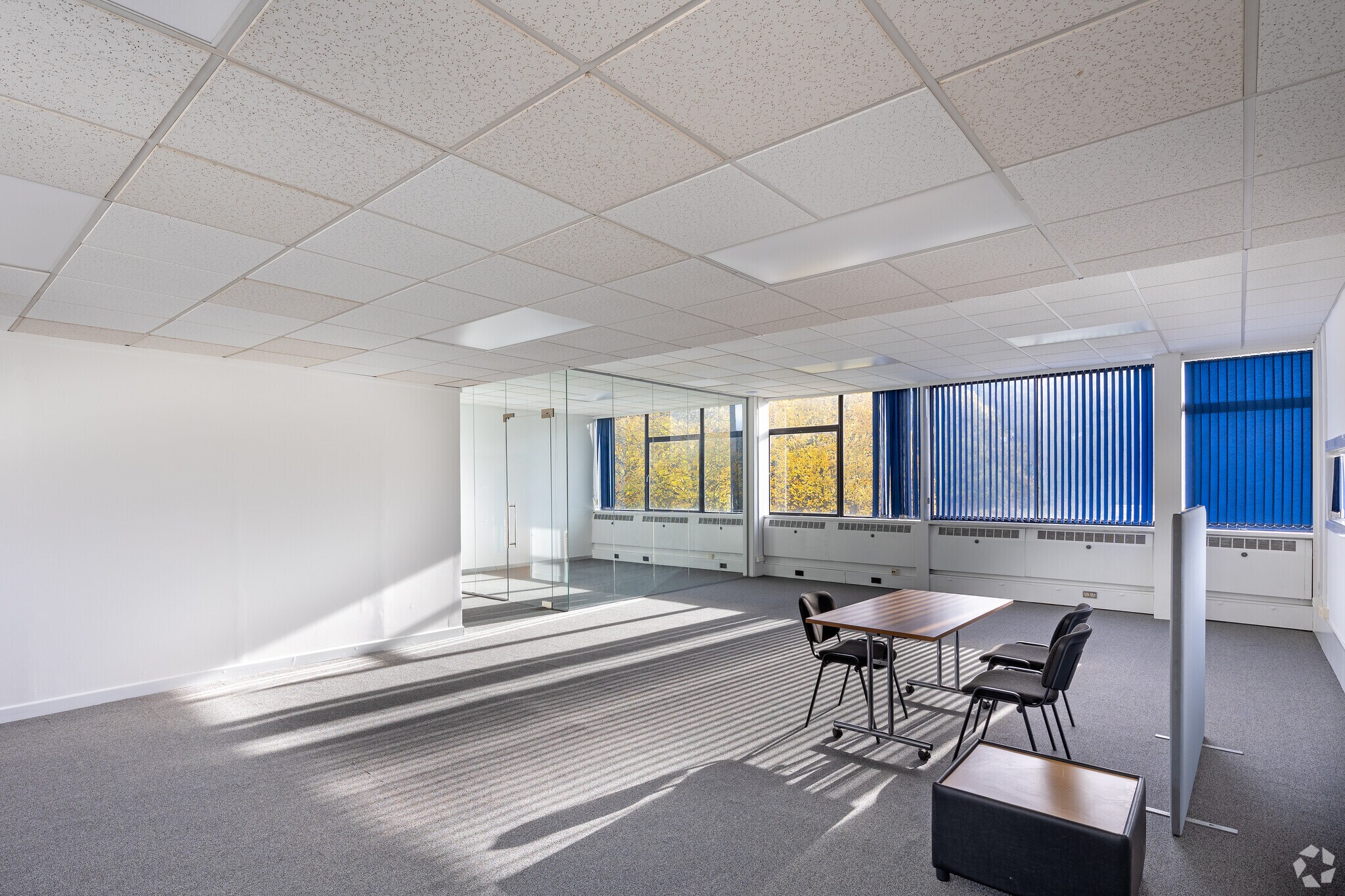 West Park Ring Rd, Leeds à louer Photo intérieure- Image 1 de 19