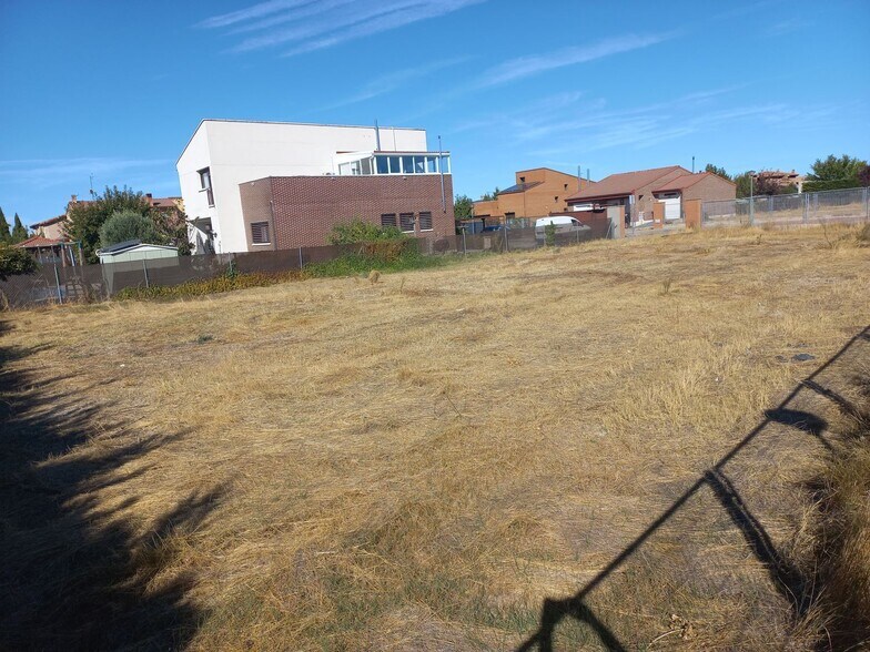Hoces del Riaza, 1, Aldeamayor de San Martín, Valladolid à vendre - Photo principale - Image 1 de 33