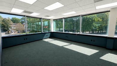 790 Pershing Rd, Raleigh, NC à louer Photo intérieure- Image 2 de 7