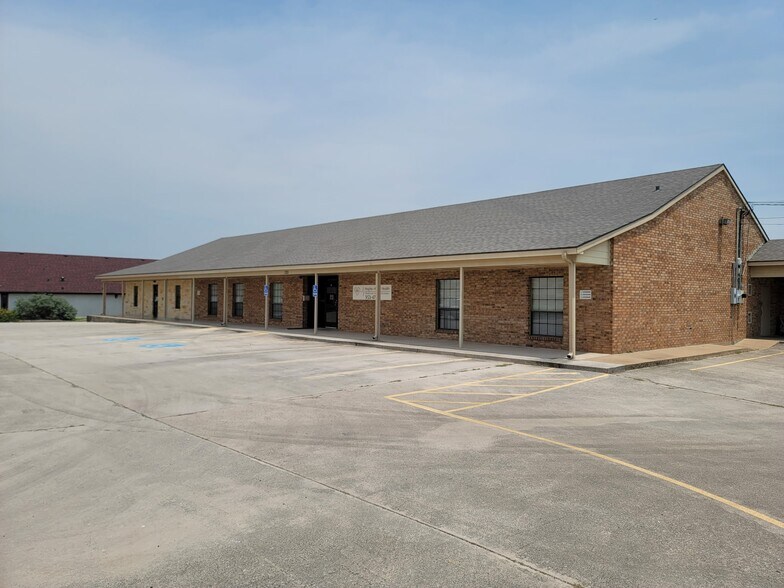 333 Indian Trl, Harker Heights, TX à vendre - Photo du bâtiment - Image 2 de 2