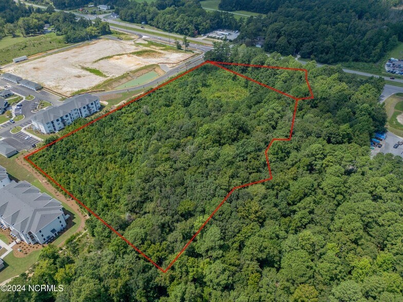 2440 Ocean Hwy W, Shallotte, NC à vendre - Photo du bâtiment - Image 2 de 13