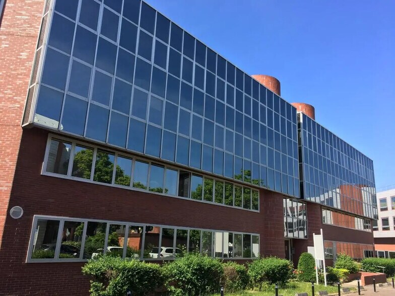 60 Route De Sartrouville, Le Pecq à louer - Photo du bâtiment - Image 1 de 11