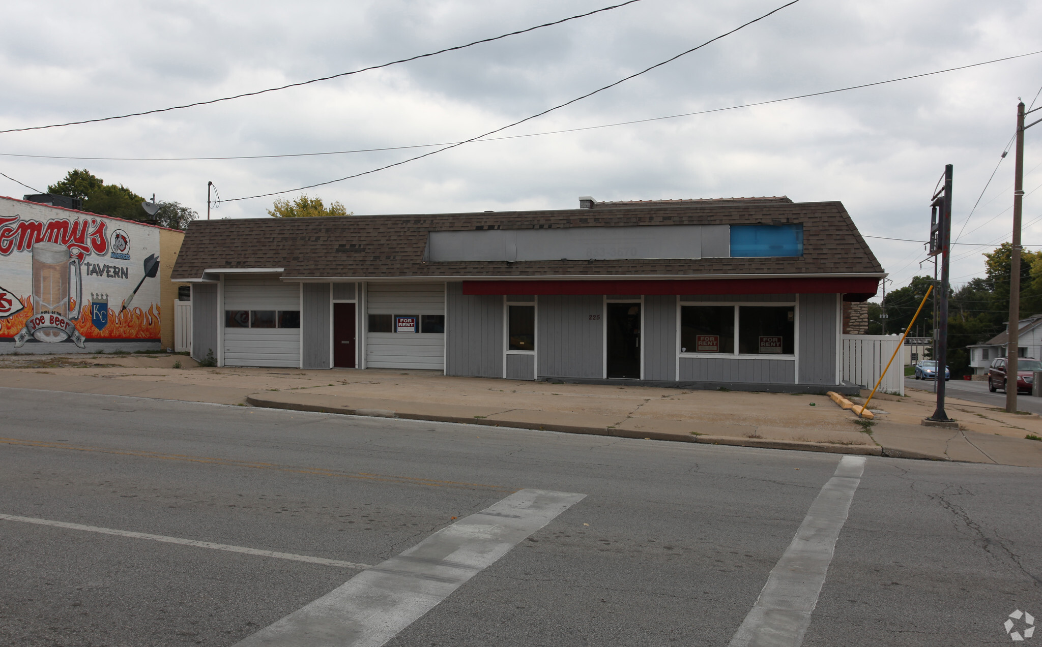 225 S Main St, Independence, MO à vendre Photo principale- Image 1 de 1