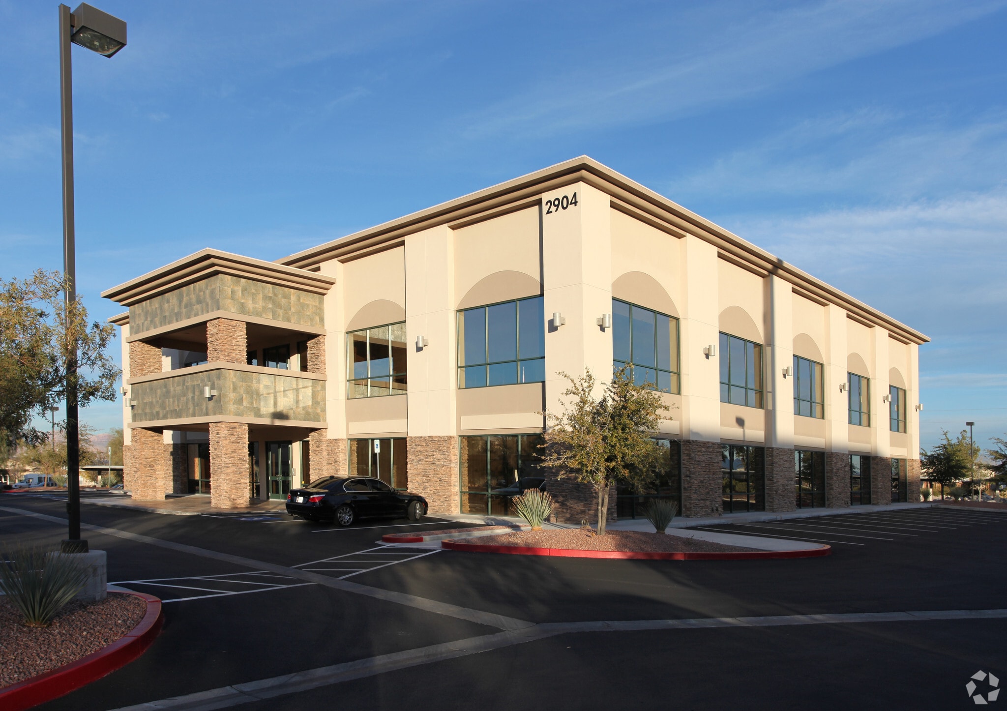 2904 W Horizon Ridge Pky, Henderson, NV for lease Primary Photo- Image 1 of 85