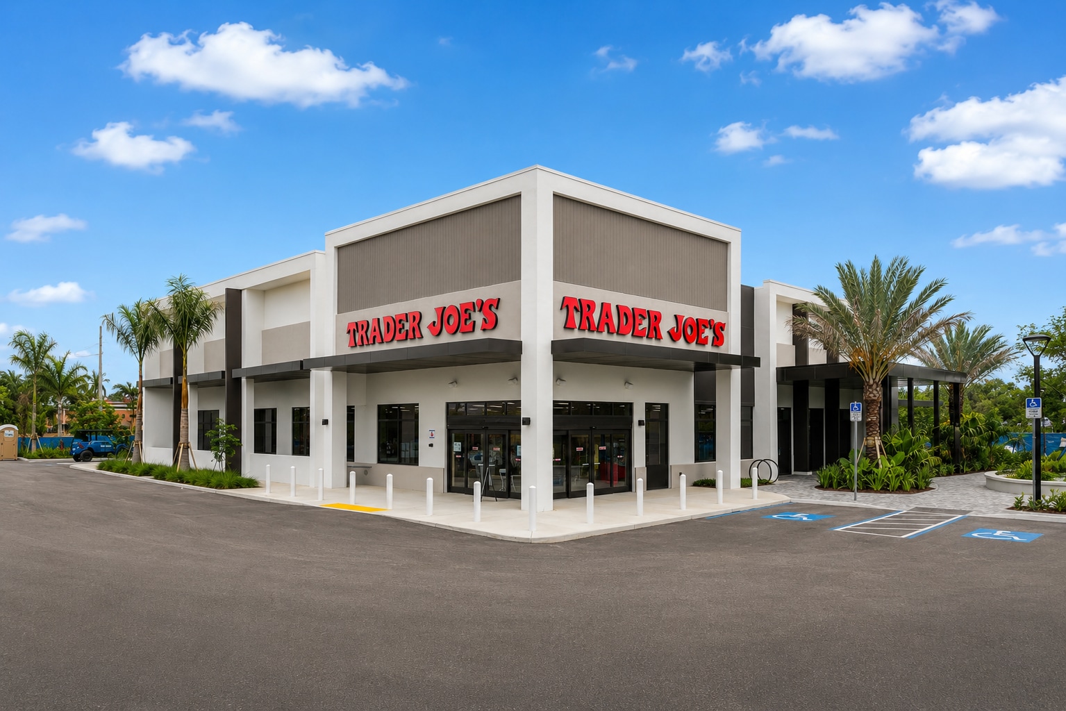 8111 S Dixie Hwy, West Palm Beach, FL for lease Building Photo- Image 1 of 11