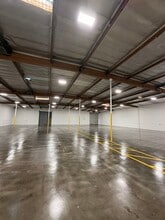 6711 Odessa Ave, Van Nuys, CA for lease Interior Photo- Image 2 of 11