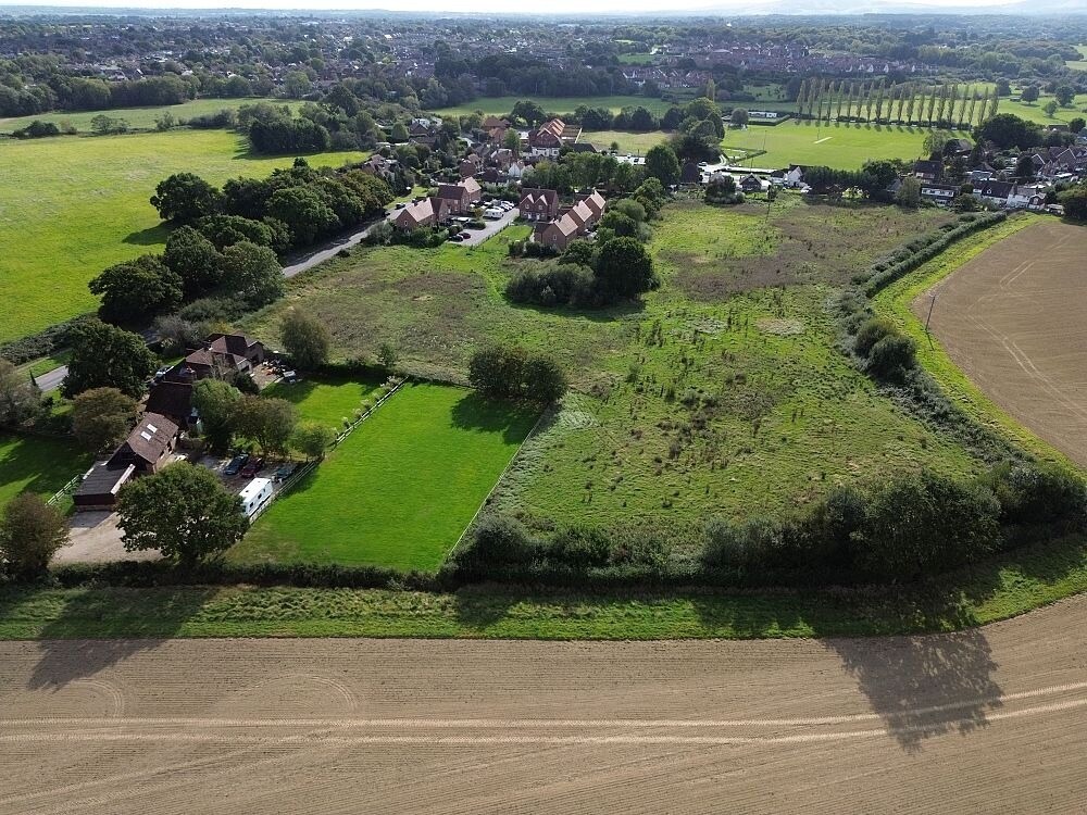 Land West of North St, Hailsham à vendre Photo du bâtiment- Image 1 de 4