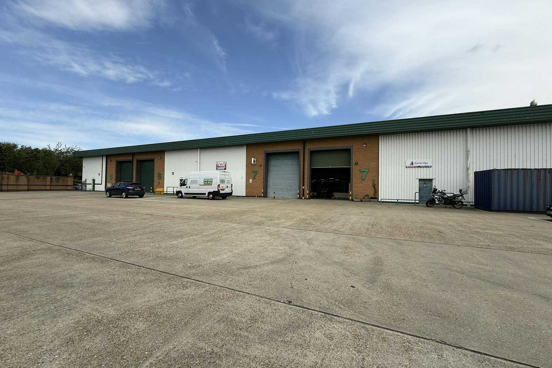 Flanders Rd, Southampton for lease Primary Photo- Image 1 of 2
