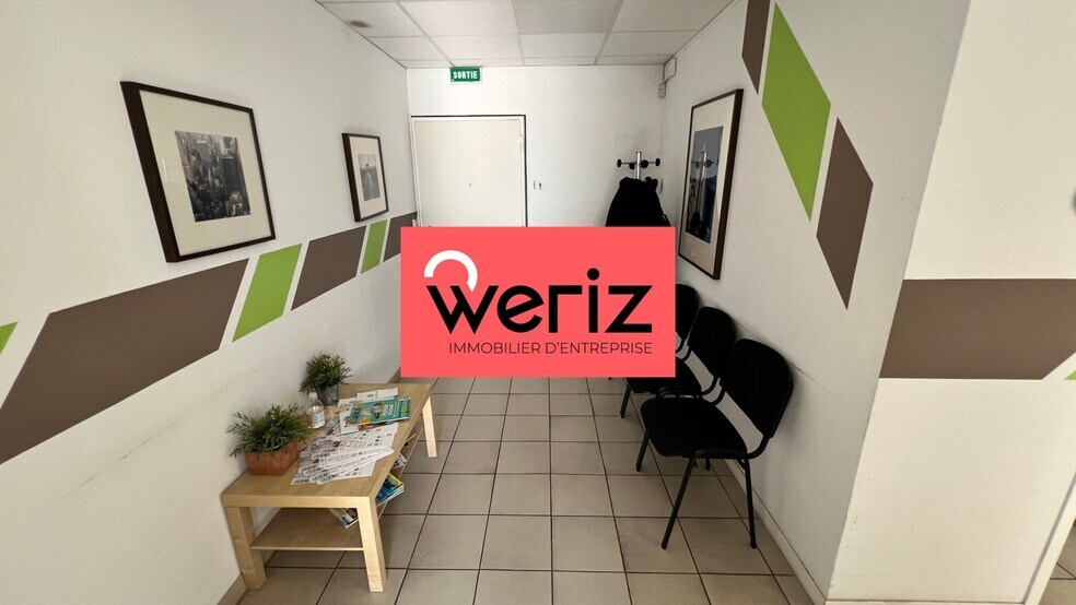 16 Traverse De La Buzine, Marseille à louer - Photo du bâtiment - Image 2 de 12