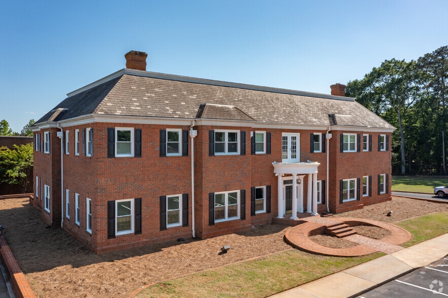 125 Old Monroe Rd portfolio of 2 properties for sale on LoopNet.ca - Building Photo - Image 2 of 14