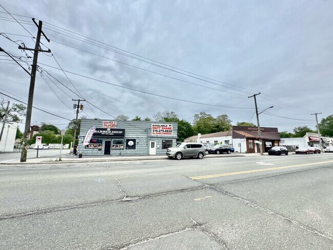Plus de détails pour 1969-1973 New York Ave, Huntington Station, NY - Commerce de détail à vendre