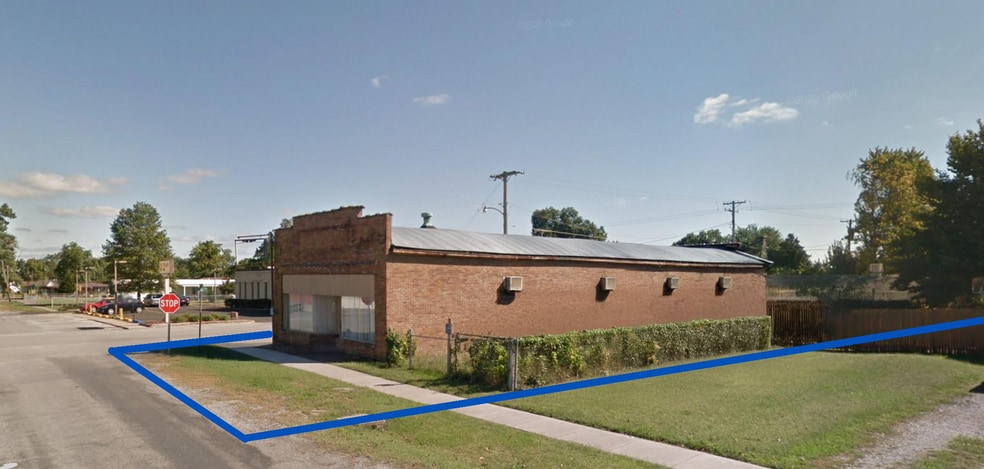 350 2nd St, Tamms, IL for sale - Primary Photo - Image 1 of 3