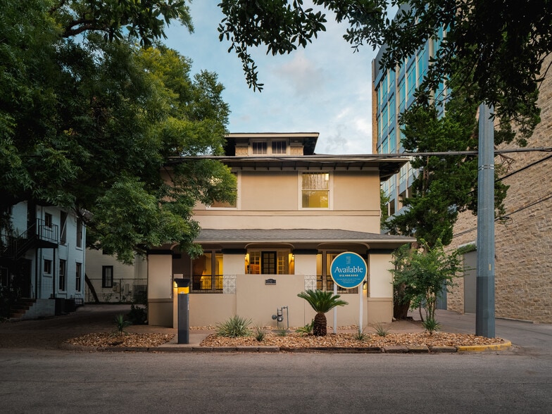 1305 San Antonio St, Austin, TX for lease - Primary Photo - Image 1 of 20