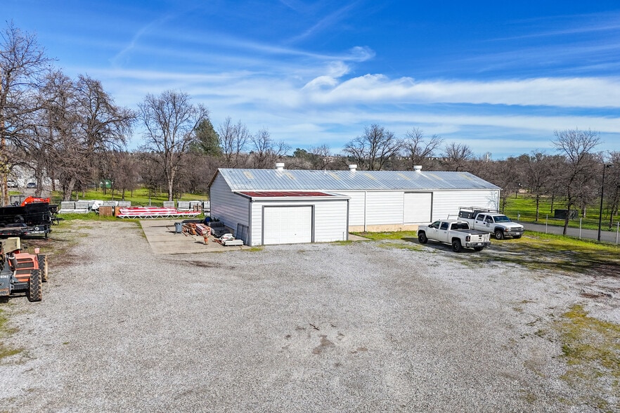 895 Market st, Redding, CA for lease - Building Photo - Image 2 of 16