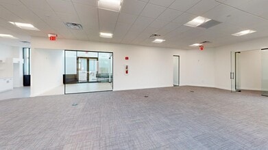 6111 Broken Sound Pky NW, Boca Raton, FL à louer Photo intérieure- Image 1 de 5