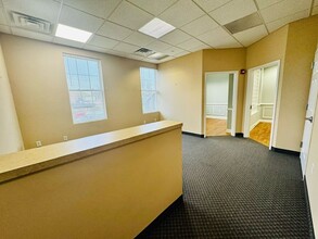 42 E Main St, Freehold, NJ for lease Lobby- Image 2 of 7