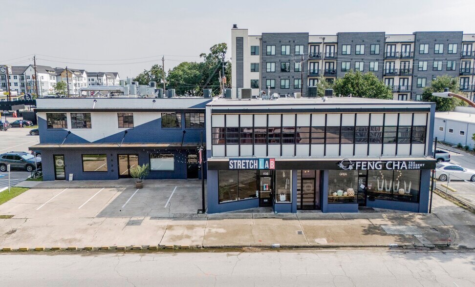 629-633 W 19th St, Houston, TX à louer - Photo du bâtiment - Image 1 de 6