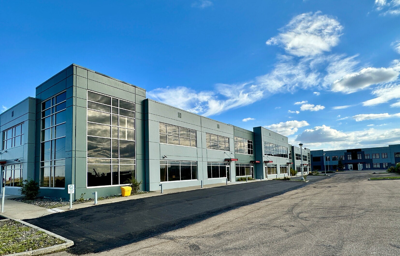 3601 82nd Ave, Leduc, AB à louer Photo principale- Image 1 de 4