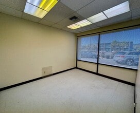 1 Edwards Ct, Burlingame, CA à louer Photo intérieure- Image 2 de 5