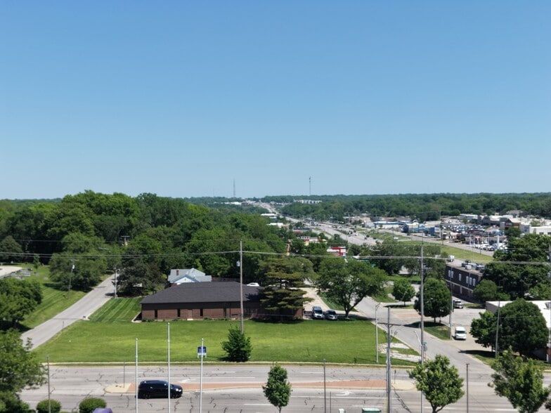6229-6239 Quivira Rd, Shawnee, KS for sale - Aerial - Image 3 of 4