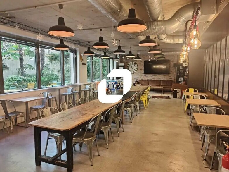 96 Rue Edouard Vaillant, Levallois-Perret à louer - Photo du bâtiment - Image 2 de 9