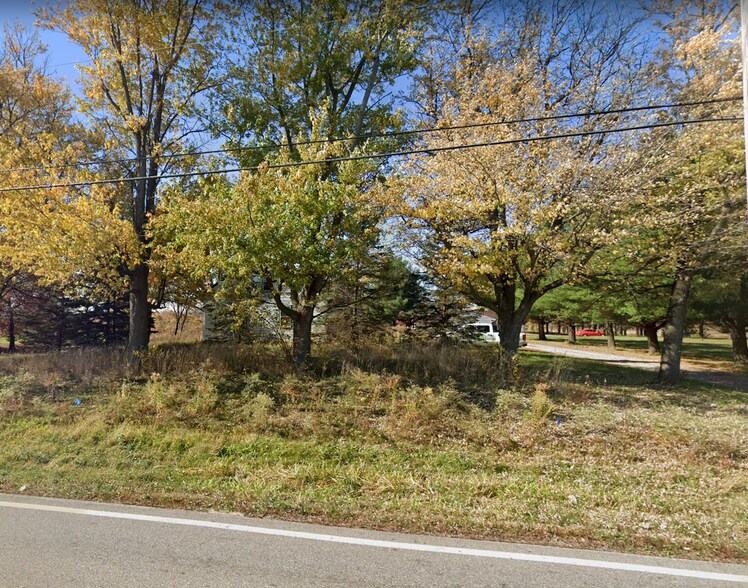 1384 Marks Rd, Valley City, OH à vendre - Photo du bâtiment - Image 2 de 3