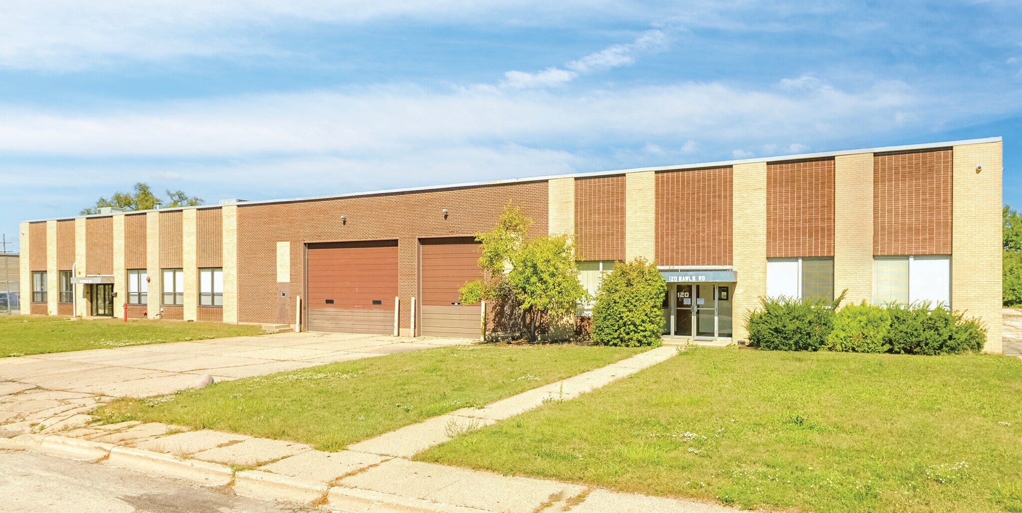 110-120 Rawls Rd, Des Plaines, IL for lease Building Photo- Image 1 of 2
