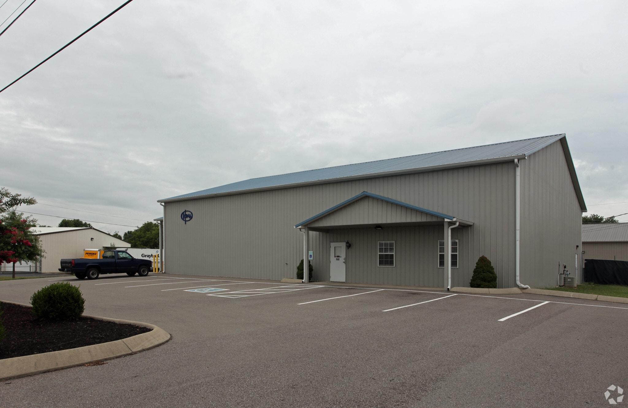 1799 Alpine Dr, Clarksville, TN for lease Primary Photo- Image 1 of 50