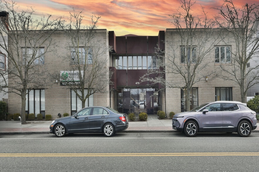 475 Main St, Farmingdale, NY for lease - Building Photo - Image 1 of 7