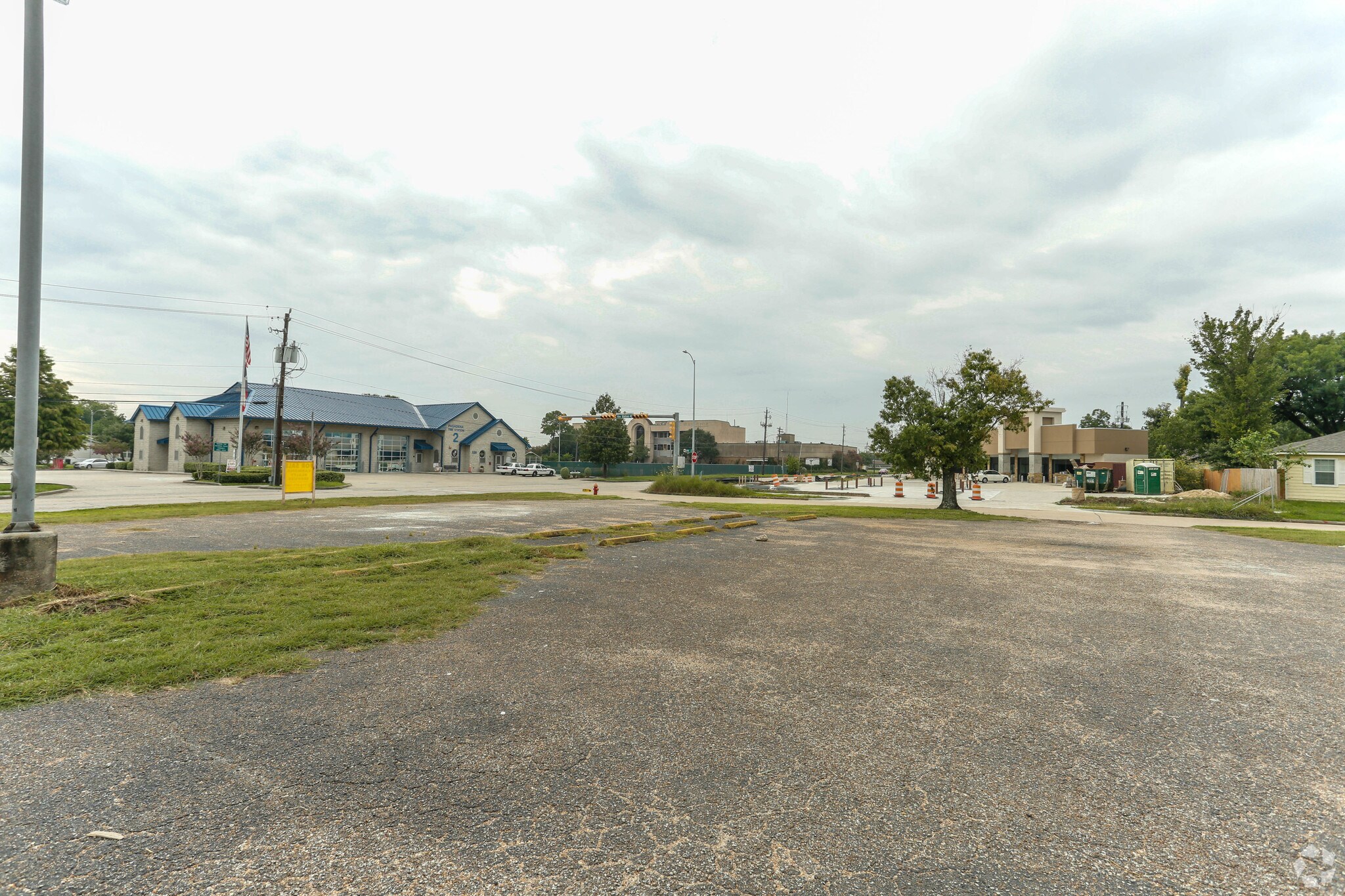 516 Pasadena Blvd, Pasadena, TX à vendre Photo principale- Image 1 de 2