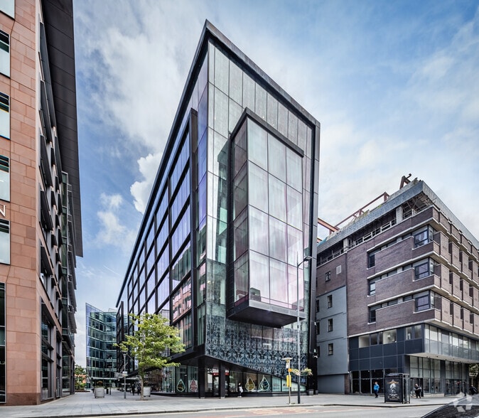5 St Pauls Sq, Liverpool for lease - Primary Photo - Image 1 of 5