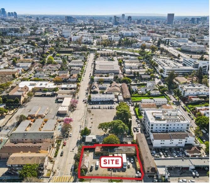 4100 Melrose Ave, Los Angeles, CA for sale - Primary Photo - Image 1 of 3