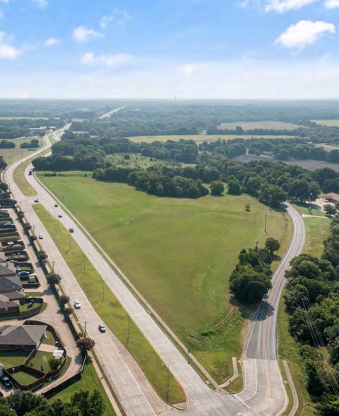 2800 W Belt Line Rd, Lancaster, TX for sale - Aerial - Image 3 of 4