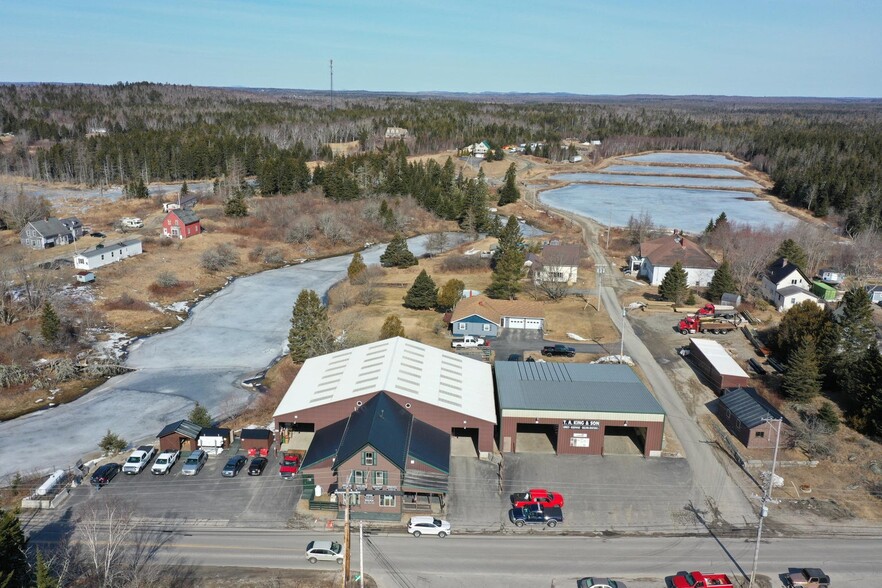 244 Main st, Jonesport, ME à vendre - Photo du bâtiment - Image 2 de 13