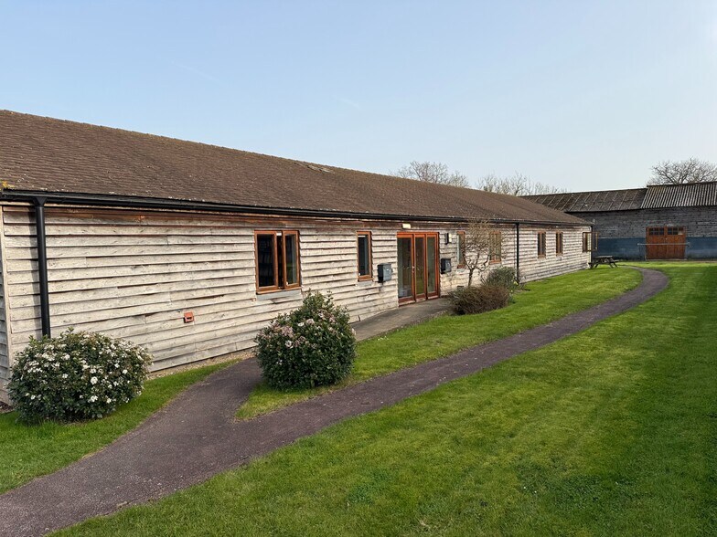 Crays Ln, Pulborough à louer - Photo du bâtiment - Image 3 de 15